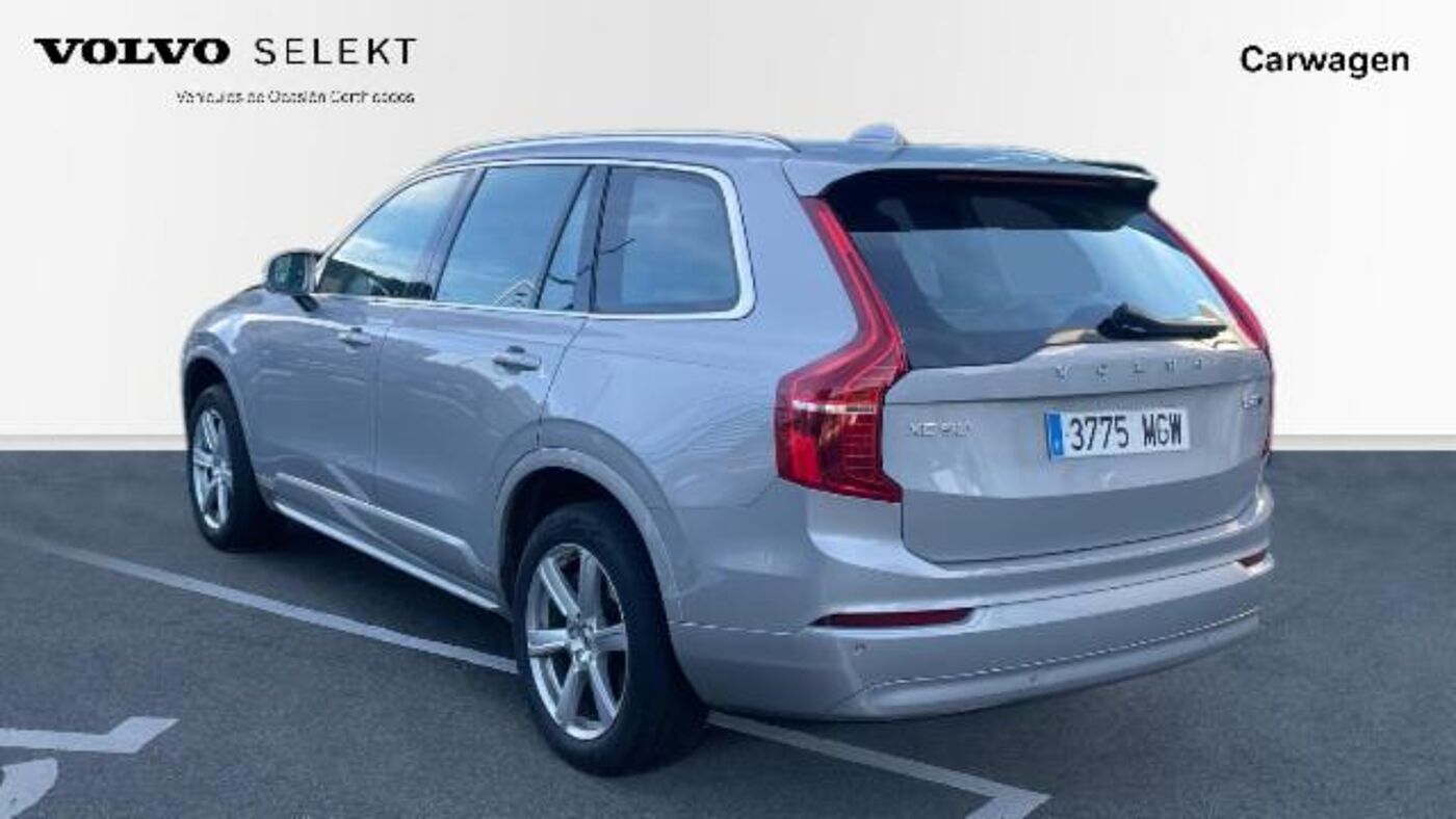 Volvo  2.0 B5 D MHEV CORE AWD AUTO 5P 7 Plazas